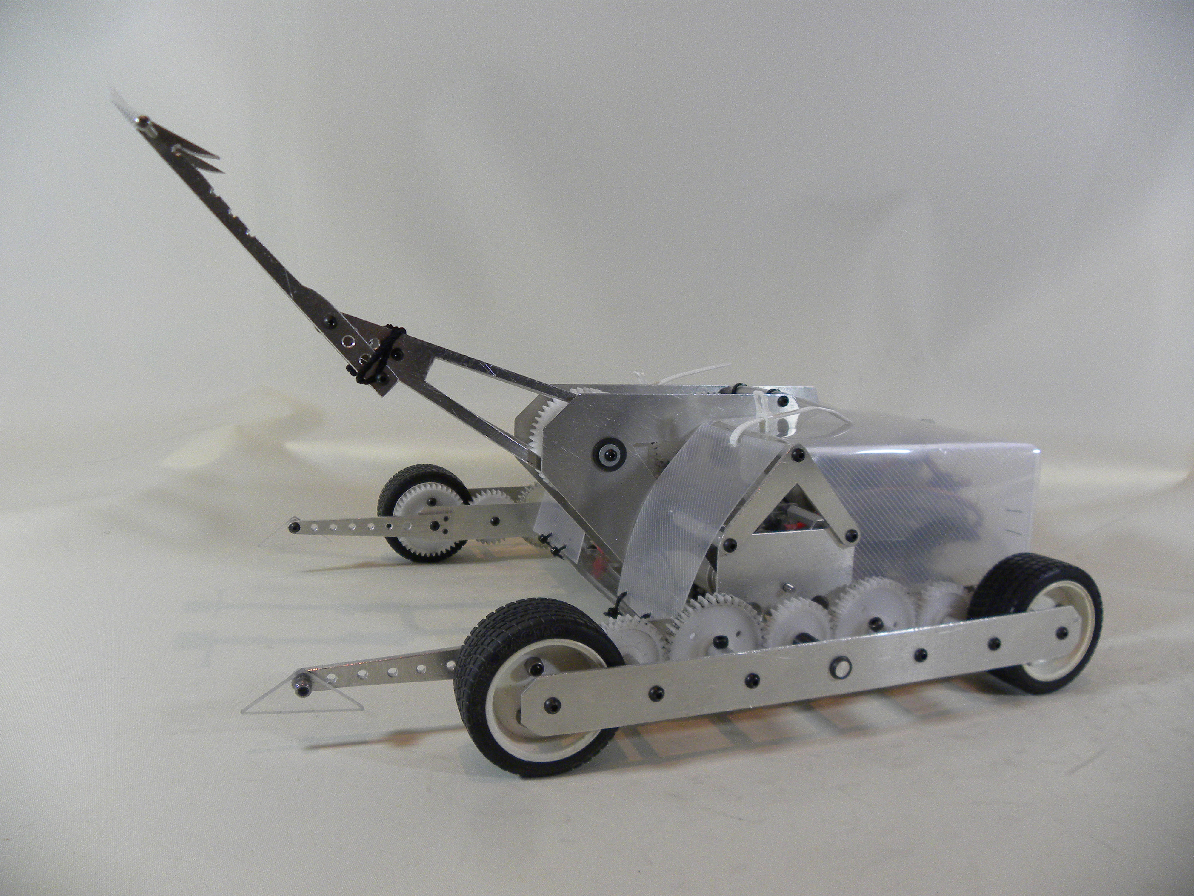 第35回小型ロボット競技会"BRAVE"ーCLUB WAD-出場機体