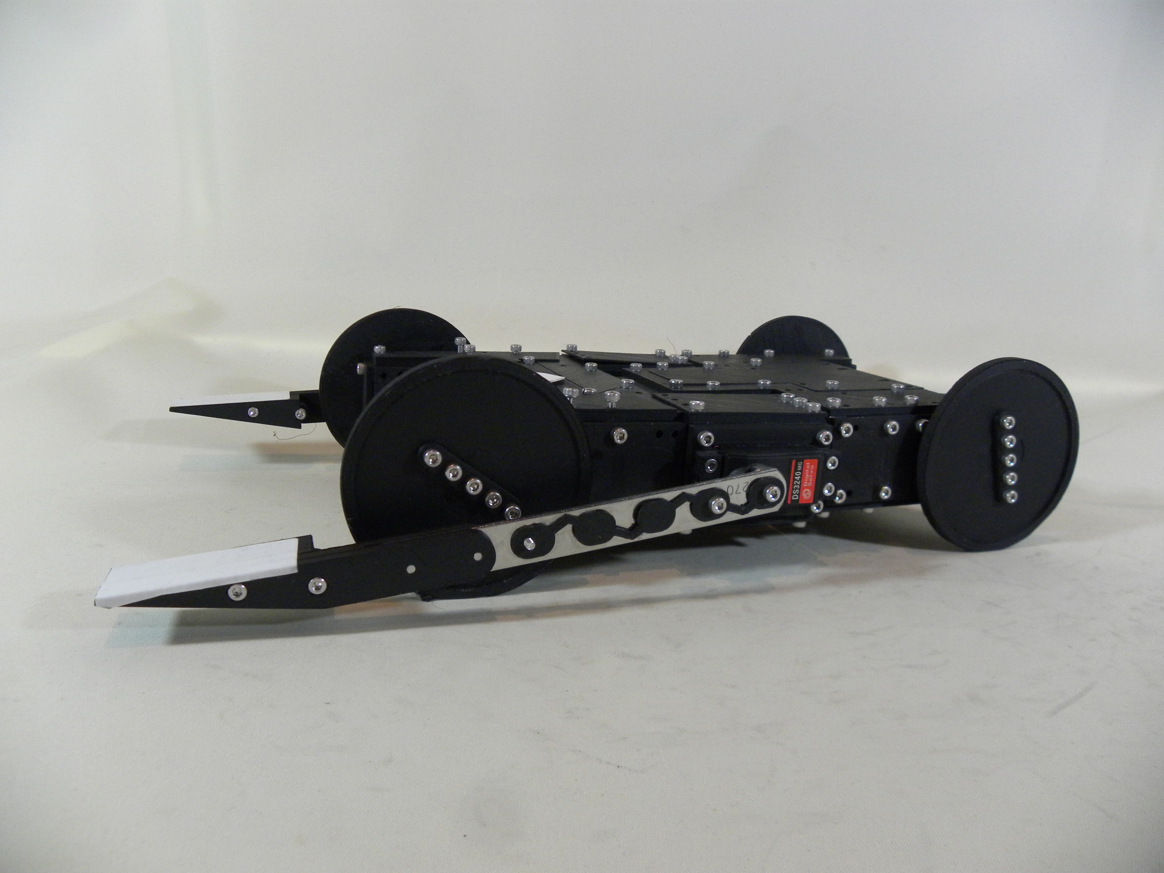 第35回小型ロボット競技会"BRAVE"ーCLUB WAD-出場機体