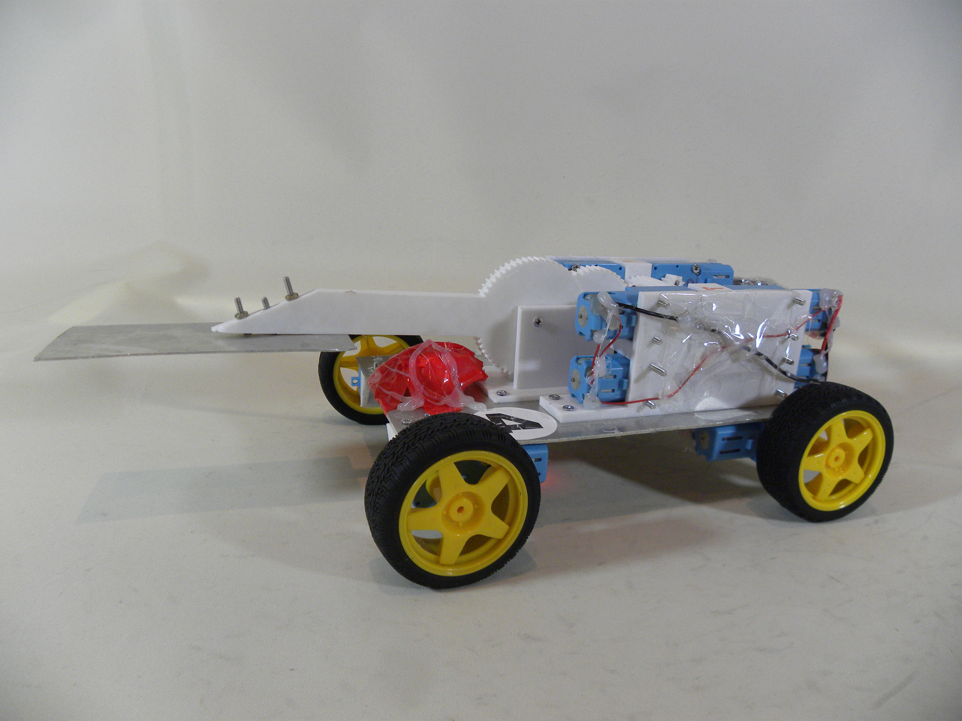 第35回小型ロボット競技会"BRAVE"ーCLUB WAD-出場機体