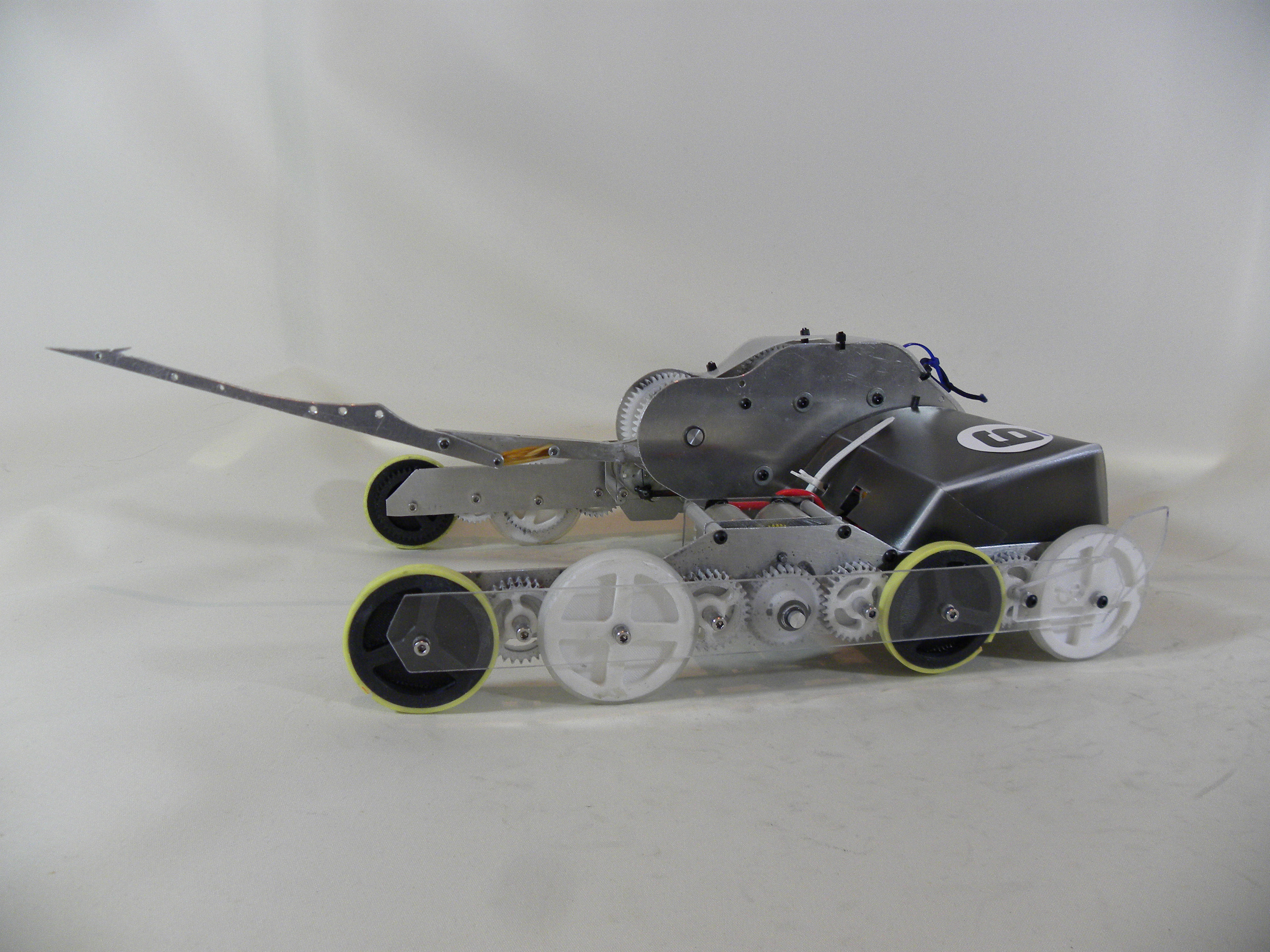 第35回小型ロボット競技会"BRAVE"ーCLUB WAD-出場機体