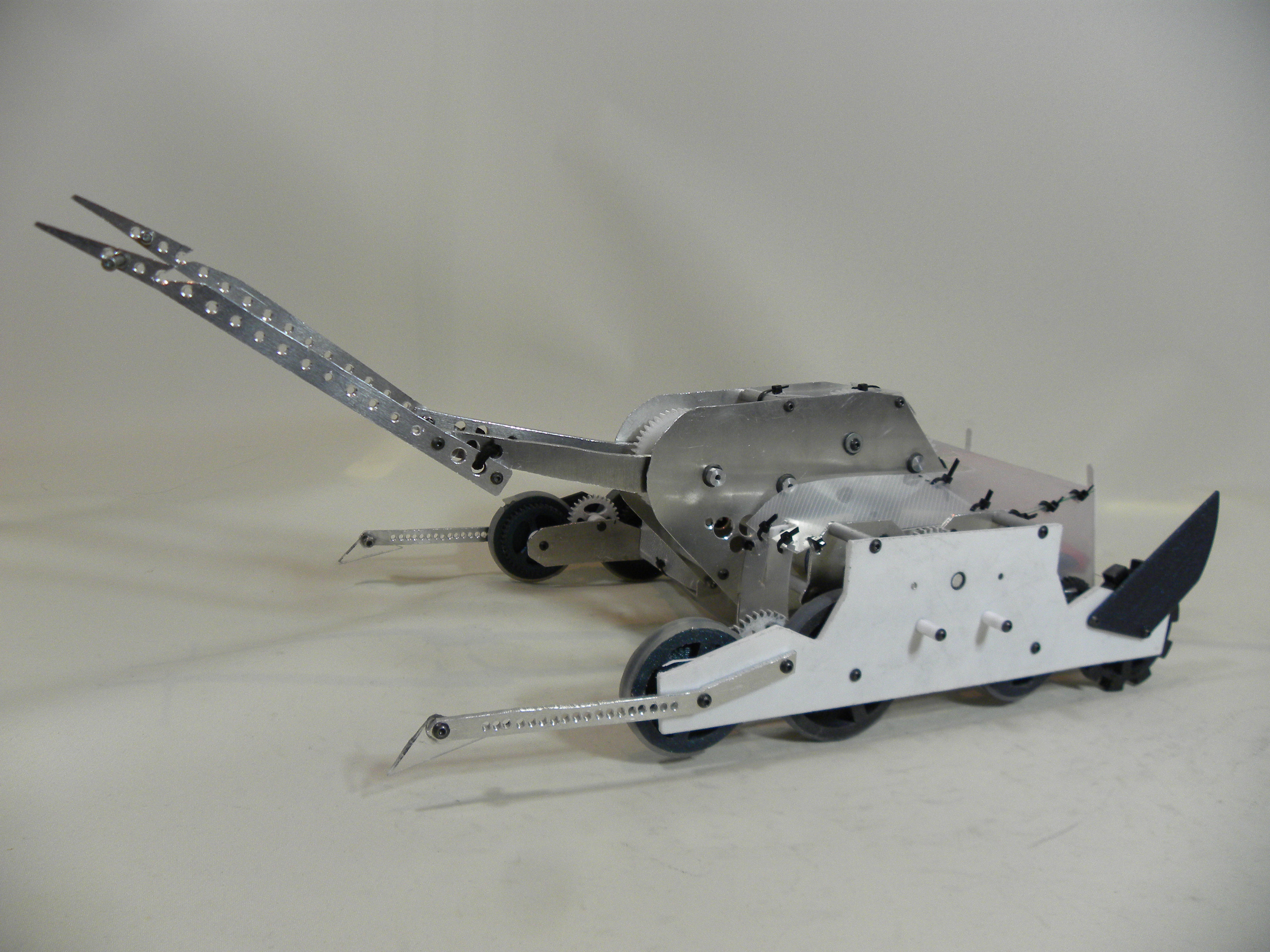 第35回小型ロボット競技会"BRAVE"ーCLUB WAD-出場機体