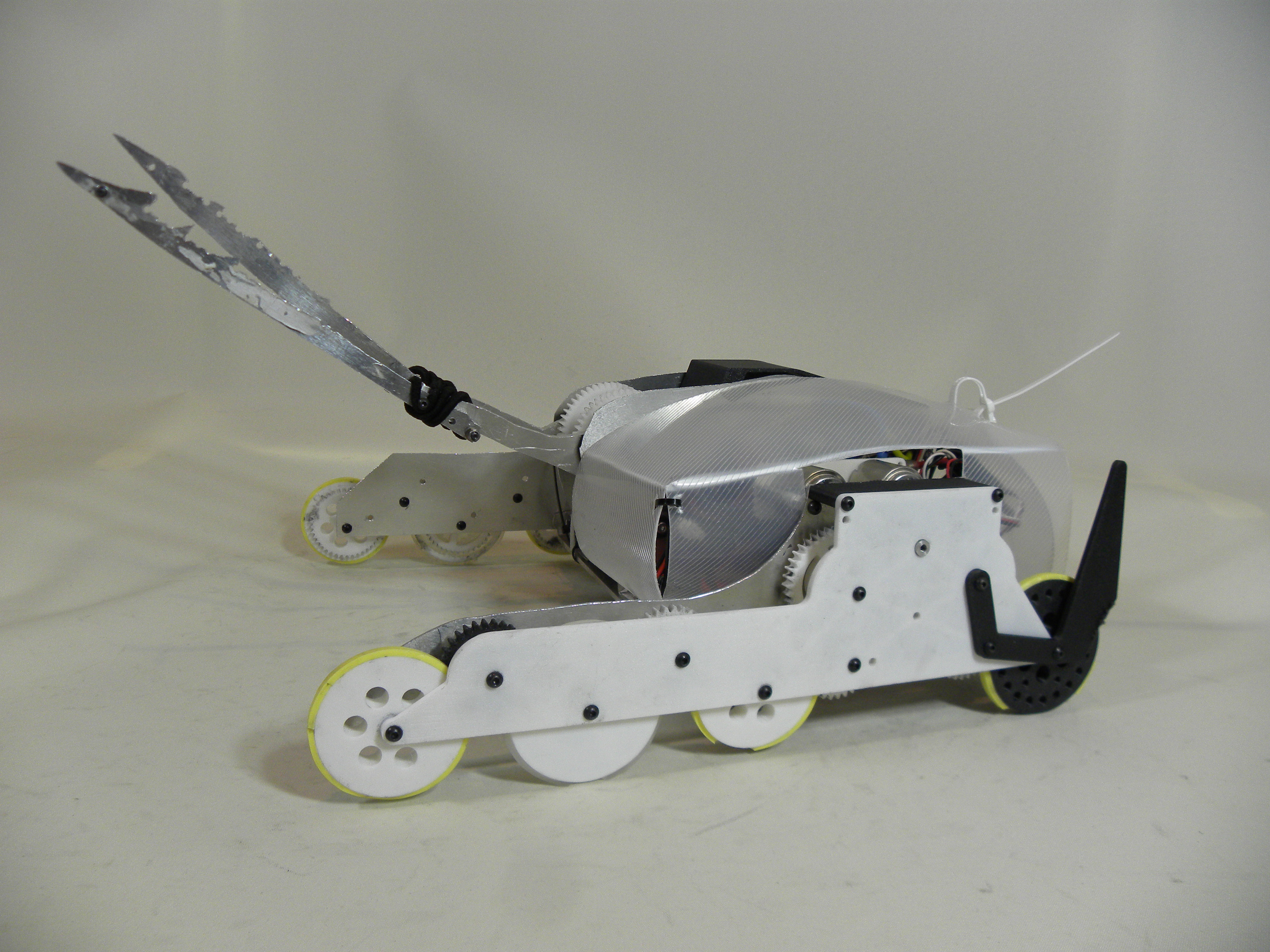 第35回小型ロボット競技会"BRAVE"ーCLUB WAD-出場機体