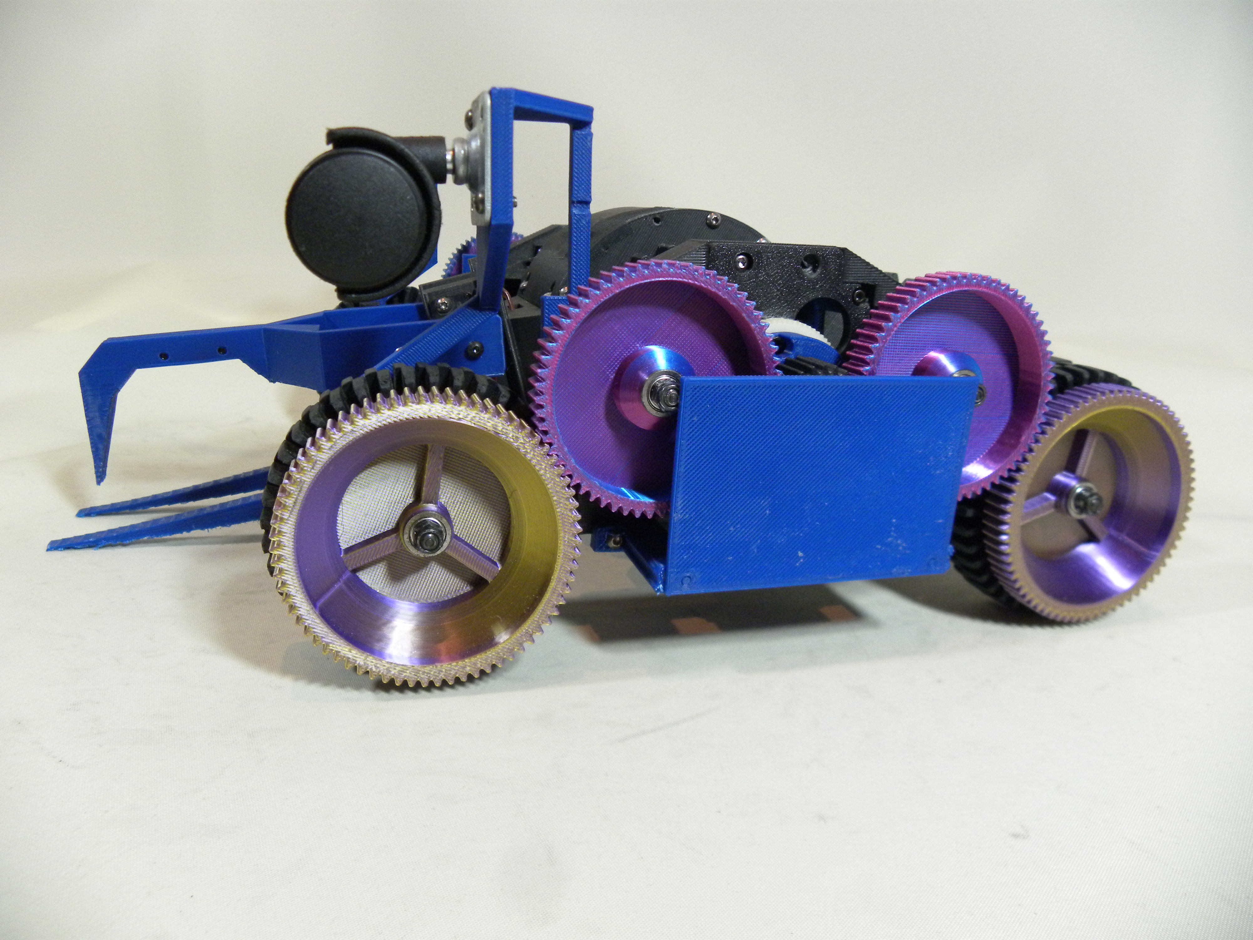 第35回小型ロボット競技会"BRAVE"ーCLUB WAD-出場機体